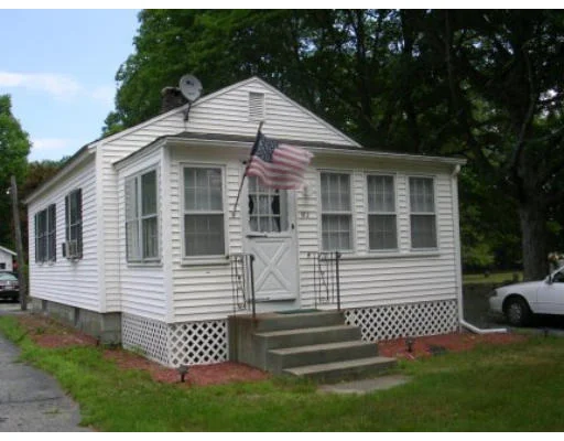 Unit for sale at 182 Gilbert Street, Mansfield, MA 02048