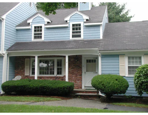 Unit for sale at 7 Meetinghouse Rd., Acton, MA 01720