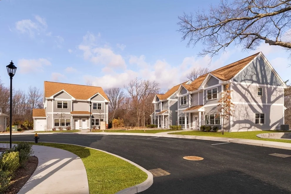 Unit for sale at 41 Goldfinch Court, Boston, MA 02126