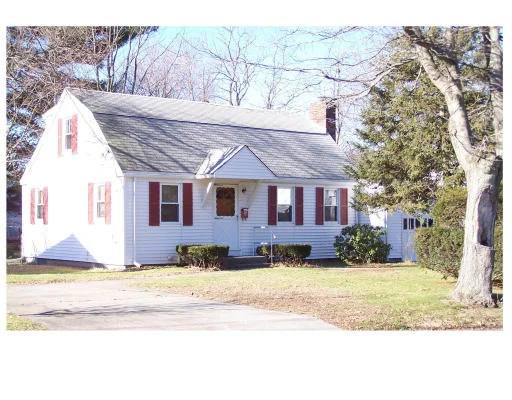 Unit for sale at 20 Hampton Rd, Natick, MA 01760