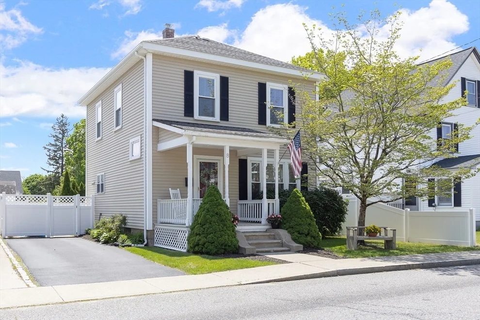 Unit for sale at 8 Mccarthy St, Franklin, MA 02038