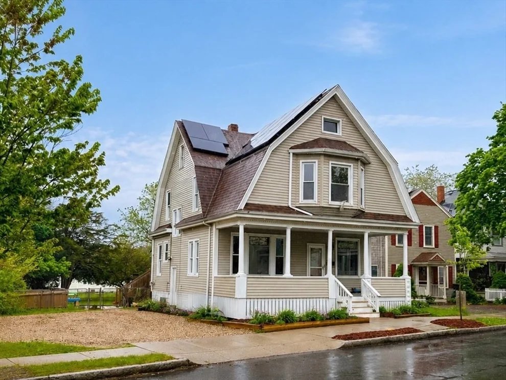 Unit for sale at 189 Shawmut Ave, New Bedford, MA 02740
