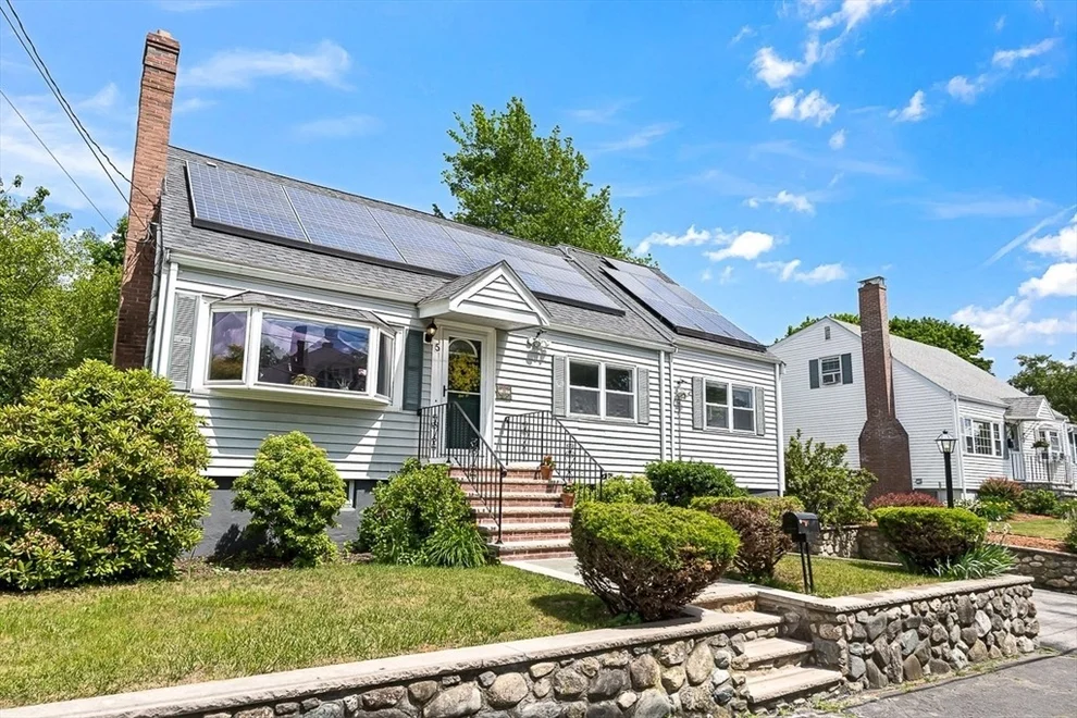 Unit for sale at 5 Elizabeth Road, Stoneham, MA 02180