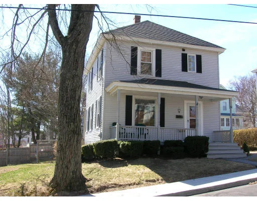 Unit for sale at 23 Belmont St, Amesbury, MA 01913