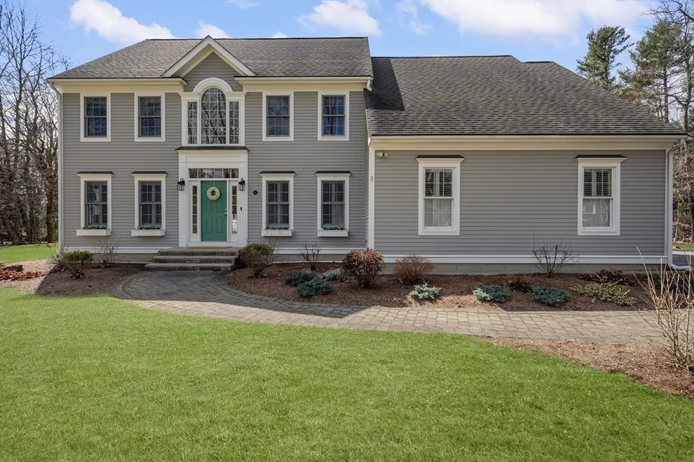 Unit for sale at 82 Suomi St, Paxton, MA 01612