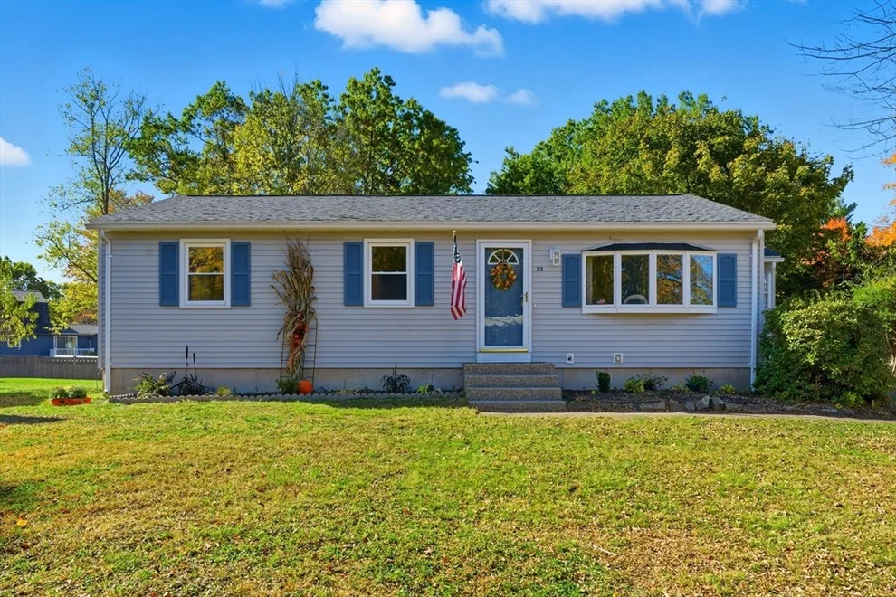 Unit for sale at 22 Phelps St, Easthampton, MA 01027