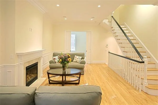 Unit for sale at 6 Cazenove St, Boston, MA 02116