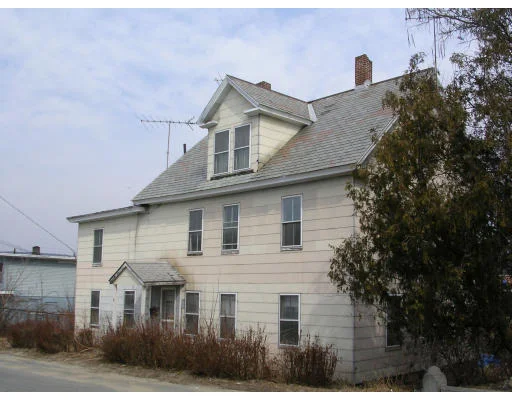 Unit for sale at 19 Garland St, Fitchburg, MA 01420