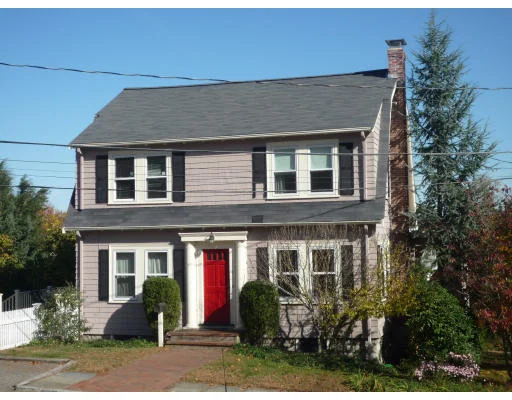 Unit for sale at 31 Benjamin Rd, Arlington, MA 02476