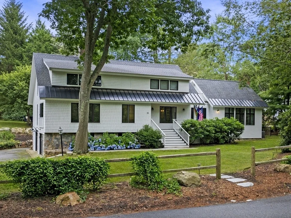 Unit for sale at 16 Woodholm Rd, Manchester, MA 01944