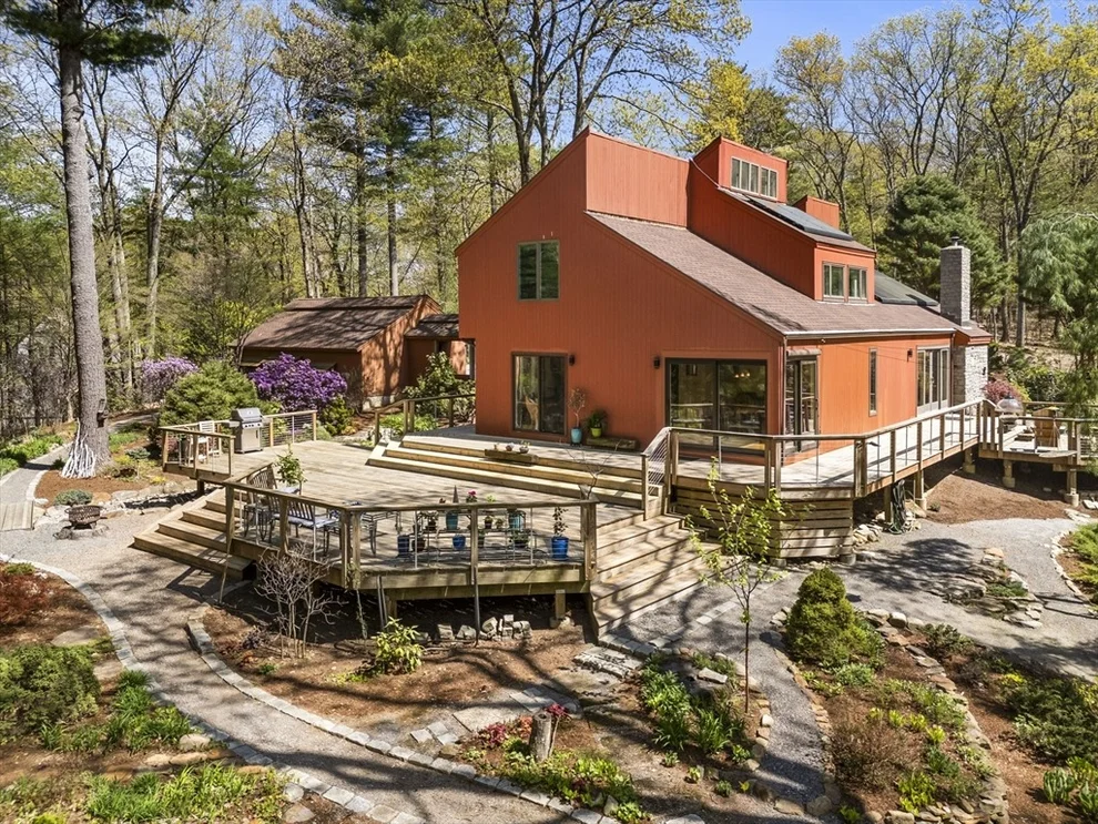 Unit for sale at 11 Chaplin Cir, Boxford, MA 01921