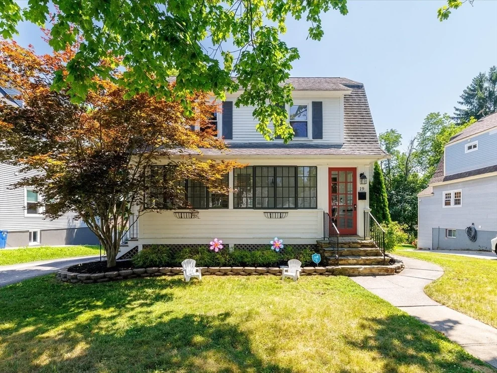 Unit for sale at 19 Barnard Rd, Worcester, MA 01605