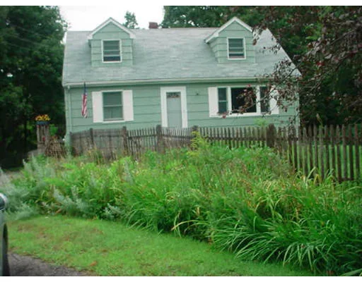 Unit for sale at 16 Applewood Drive, Ipswich, MA 01938