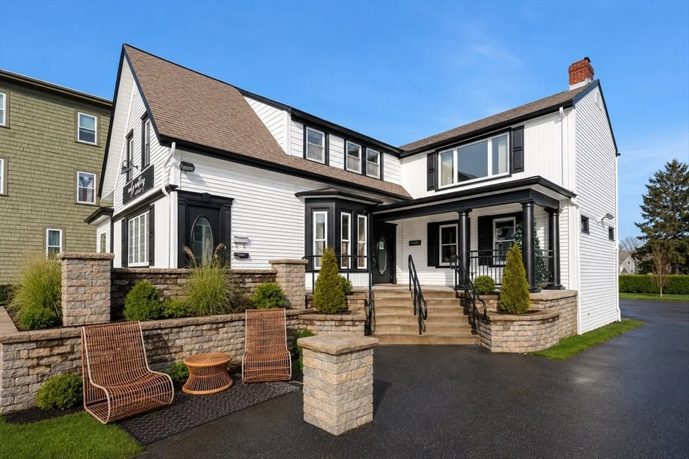 Unit for sale at 111-115 N Main St., Mansfield, MA 02048