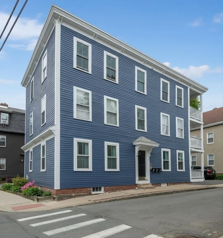 Unit for sale at 1 Turner St, Salem, MA 01970