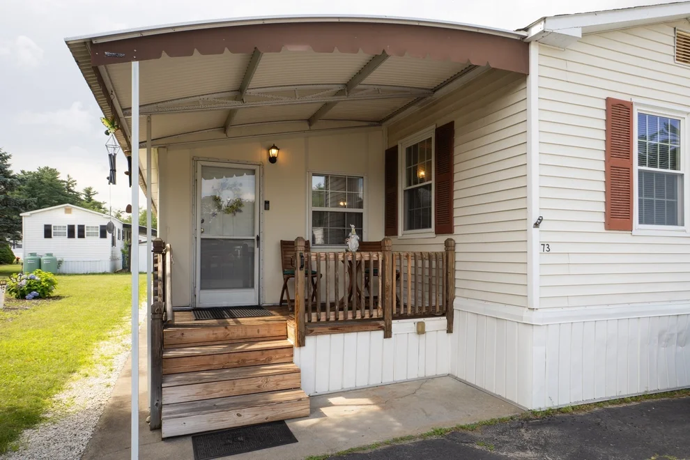 Unit for sale at 556 Central St, Leominster, MA 01453
