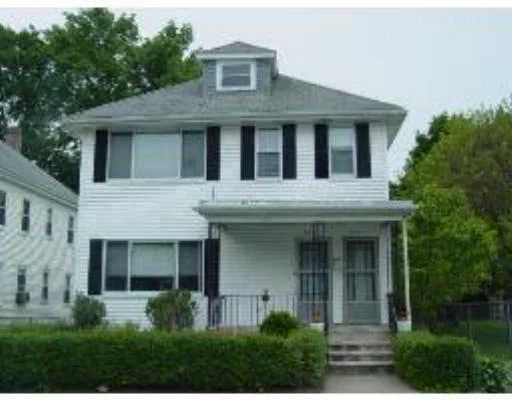 Unit for sale at 287-289 Beech St, Boston, MA 02131