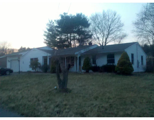 Unit for sale at 18 Bradford Rd, Hudson, MA 01749