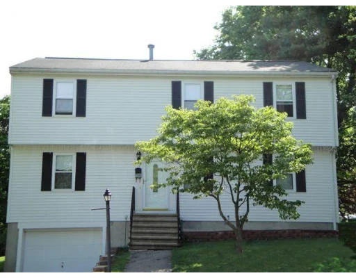 Unit for sale at 10 Mount Vernon Circle, Lawrence, MA 01843