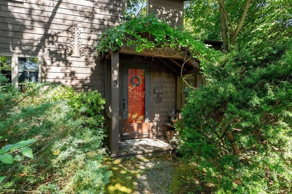Unit for sale at 5 Marshall Lane, Rockport, MA 01966