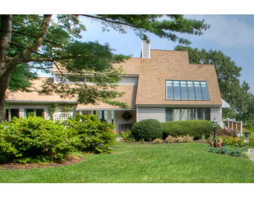 Unit for sale at 101 Cornwell Hill, Marshfield, MA 02050