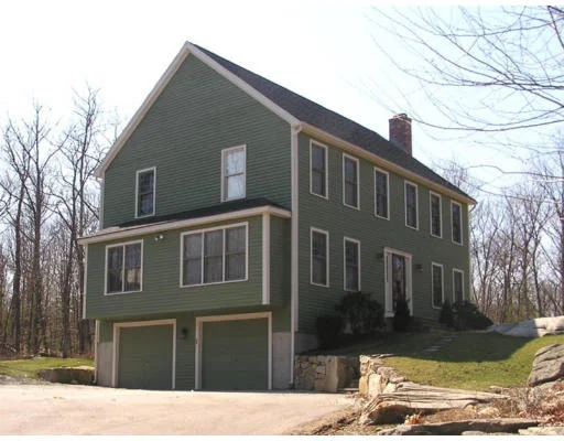Unit for sale at 189 Millville Rd, Mendon, MA 01756