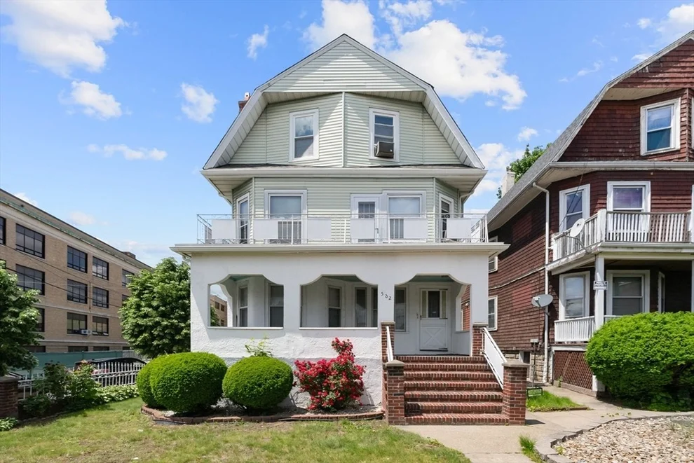 Unit for sale at 562 Broadway, Everett, MA 02149