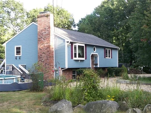 Unit for sale at 35 Ridgewood Lane, Templeton, MA 01468