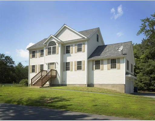 Unit for sale at 29 Sycamore Ln, Billerica, MA 01821