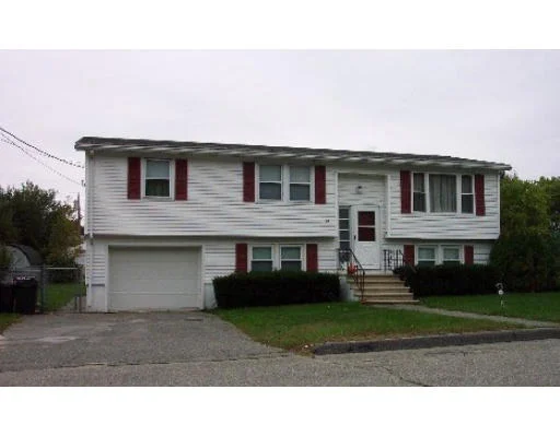 Unit for sale at 25 Marique Dr Vrm #35, Lawrence, MA 01843