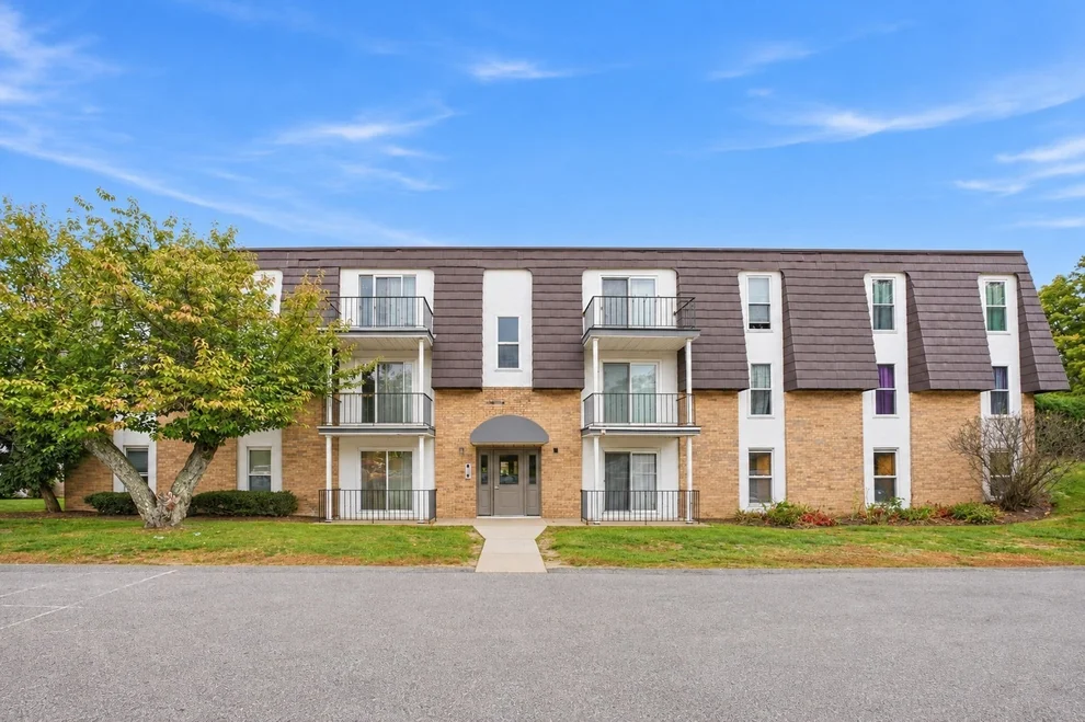Unit for sale at 2 Shadowbrook, Milford, MA 01757