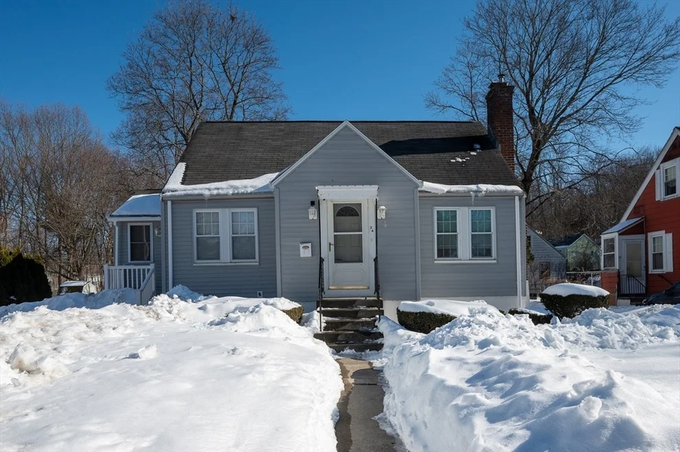 Unit for sale at 24 Geneva St, Worcester, MA 01602