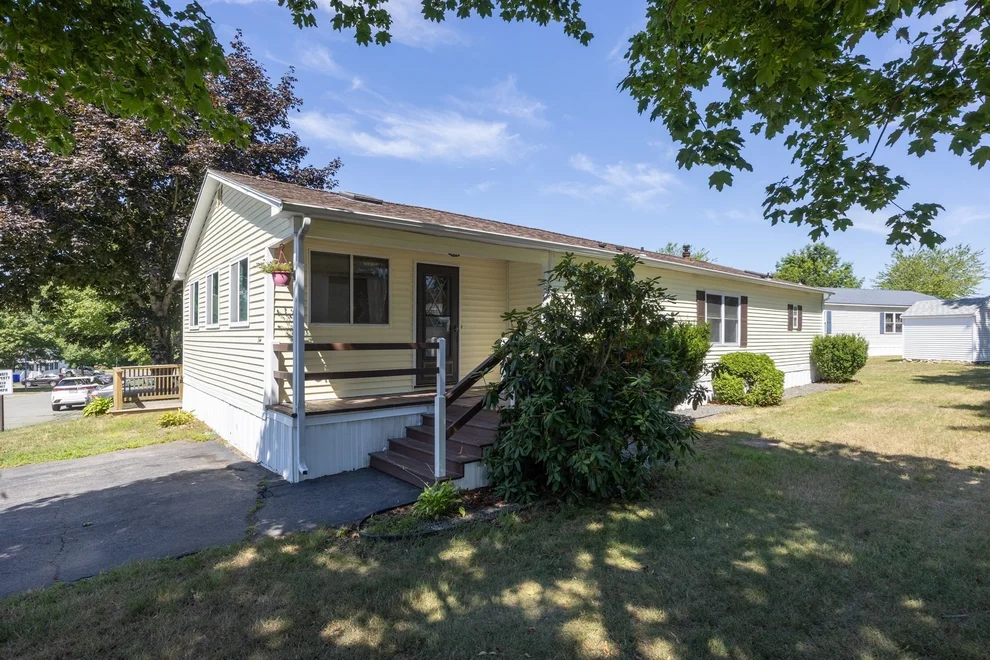 Unit for sale at 1 Betsy Ross Rd, Taunton, MA 02780