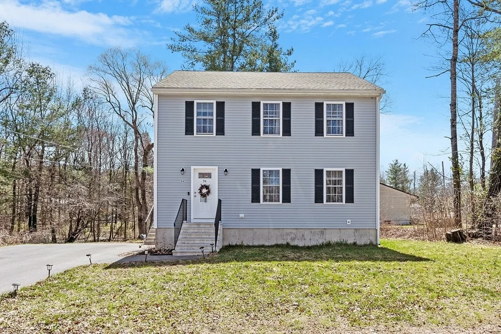 Unit for sale at 94 Warwick Ave, Athol, MA 01331