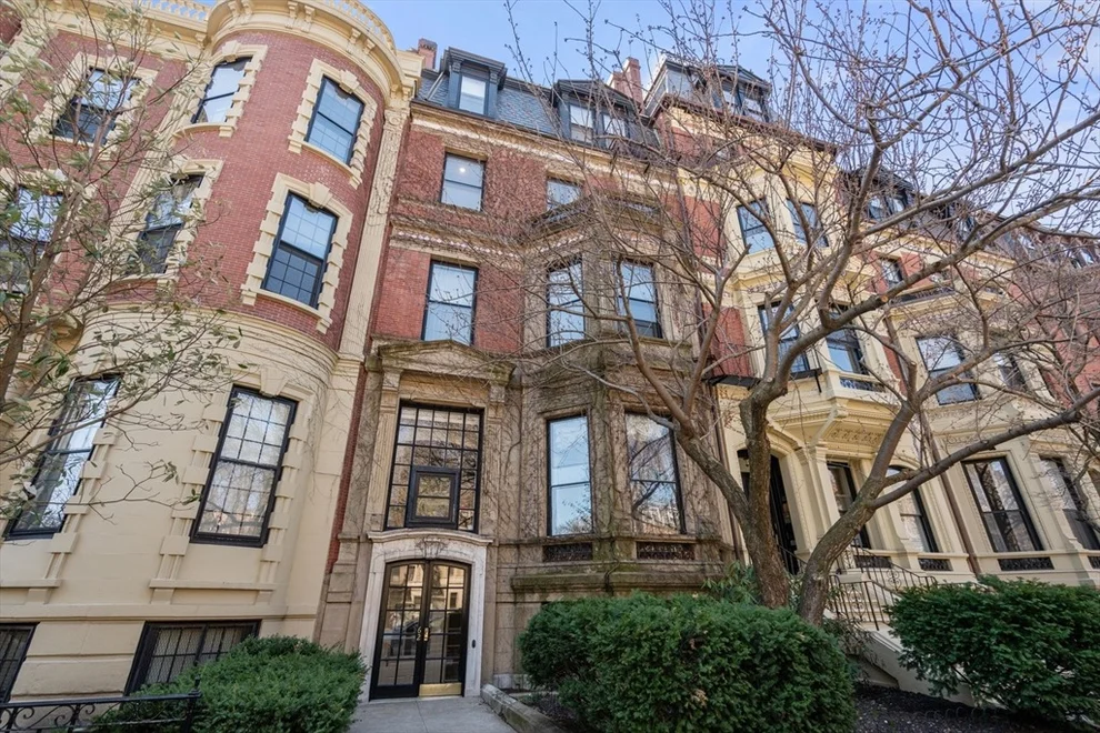 Unit for sale at 62 Commonwealth Avenue, Boston, MA 02116