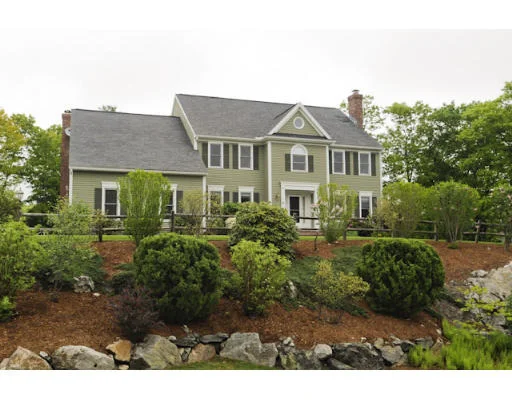 Unit for sale at 41 Algonquian Drive, Natick, MA 01760