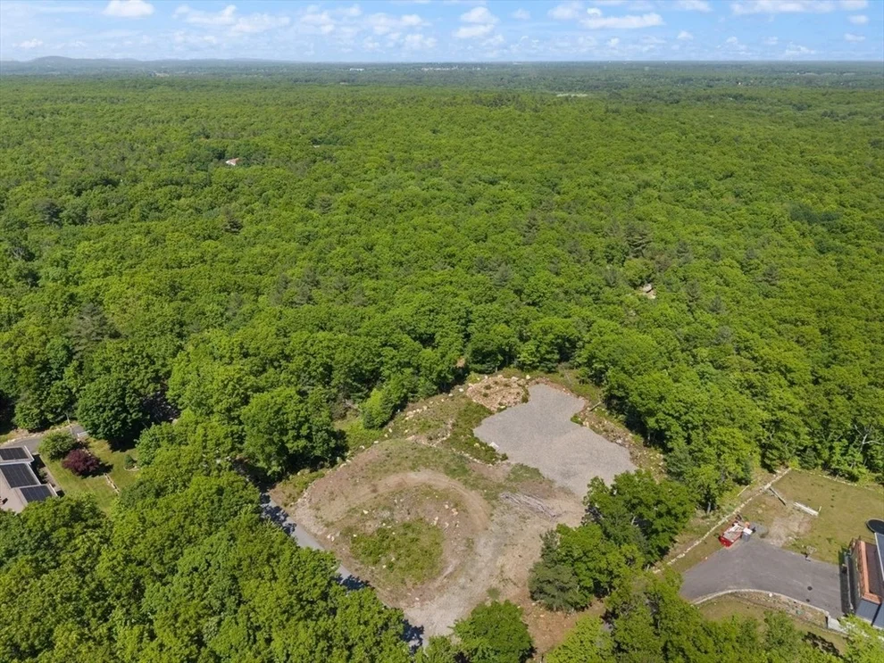 Unit for sale at 376 Mountain St, Sharon, MA 02067