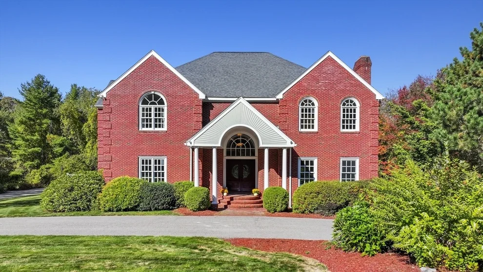 Unit for sale at 12 South St, Paxton, MA 01612