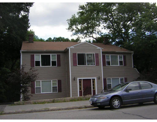 Unit for sale at 224 Hamilton St, Worcester, MA 01604