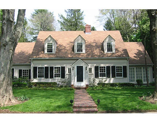 Unit for sale at 39 Amherst Road, Wellesley, MA 02482