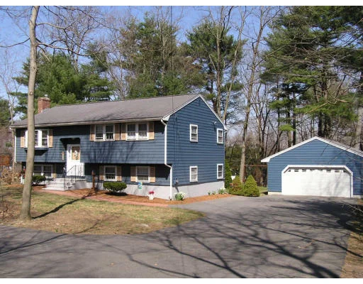 Unit for sale at 136 Allen Rd, Billerica, MA 01821