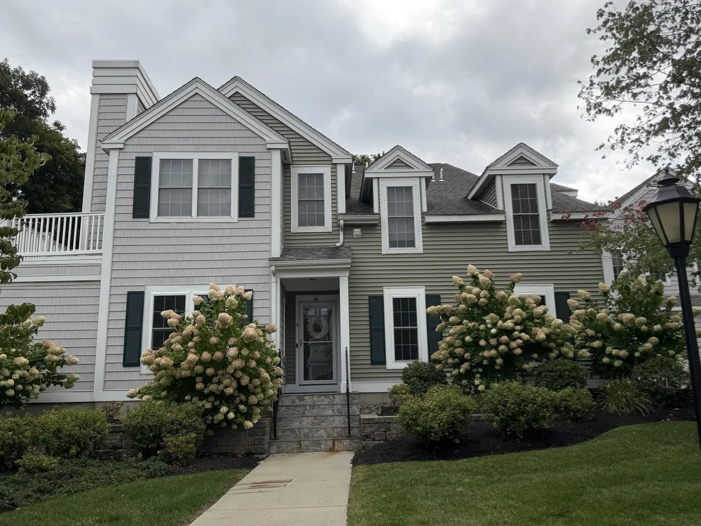 Unit for sale at 4 Village Dr, Quincy, MA 02169