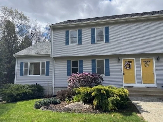 Unit for sale at 139 East County Rd, Rutland, MA 01543