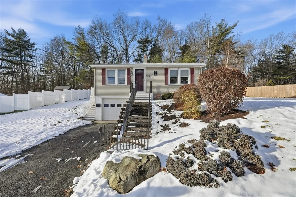 Unit for sale at 140 Shearer St, Palmer, MA 01069