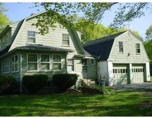 Unit for sale at 342 Pine St, Weymouth, MA 02190
