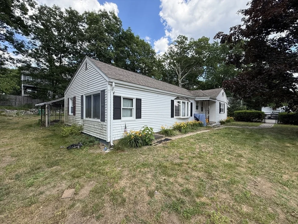 Unit for sale at 44 Glenside Ave, Billerica, MA 01821