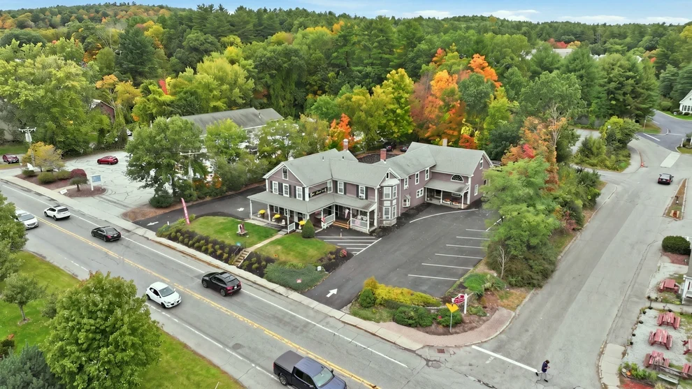 Unit for sale at 454 Main St, Sturbridge, MA 01518