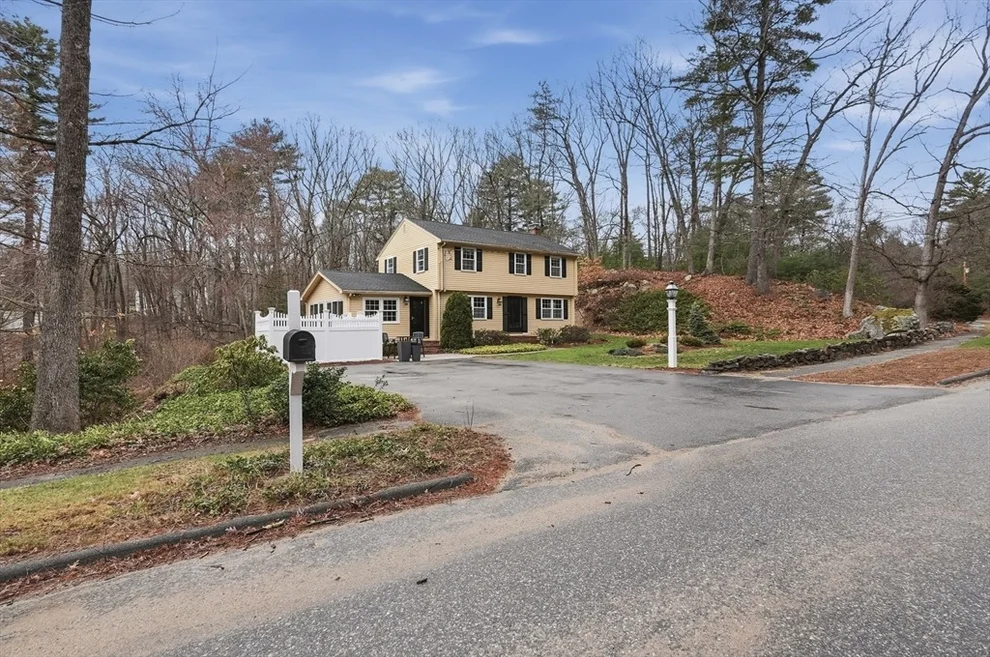 Unit for sale at 27 Marlboro Road, Georgetown, MA 01833