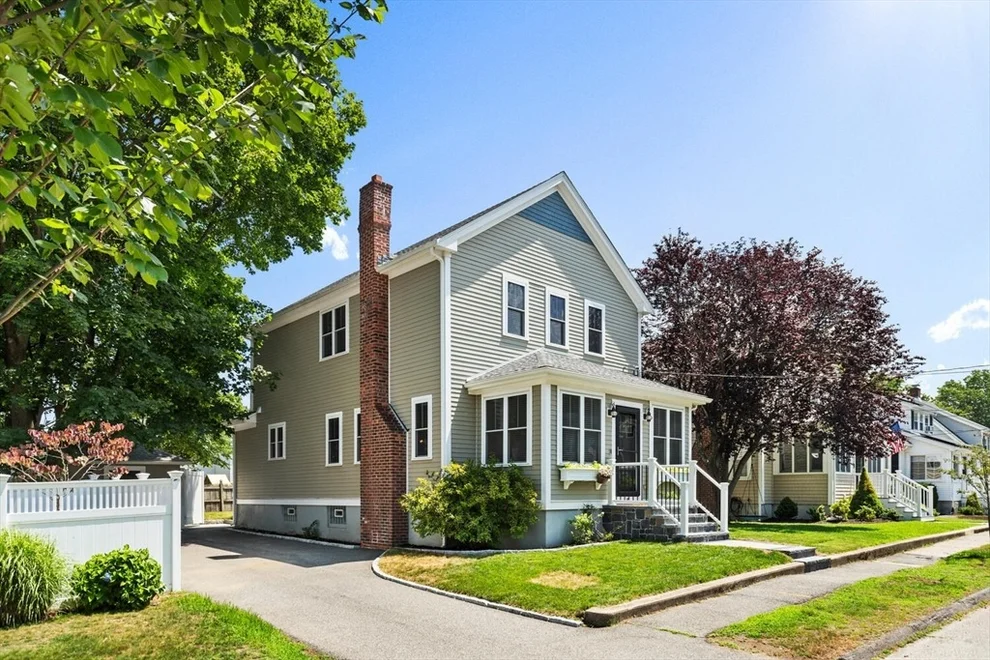 Unit for sale at 8 Howe St, Milton, MA 02186