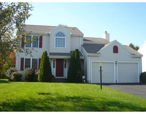 Unit for sale at 8 Derby St, Framingham, MA 01701